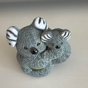 Vintage Artesania Rinconada Koala and Baby #128
